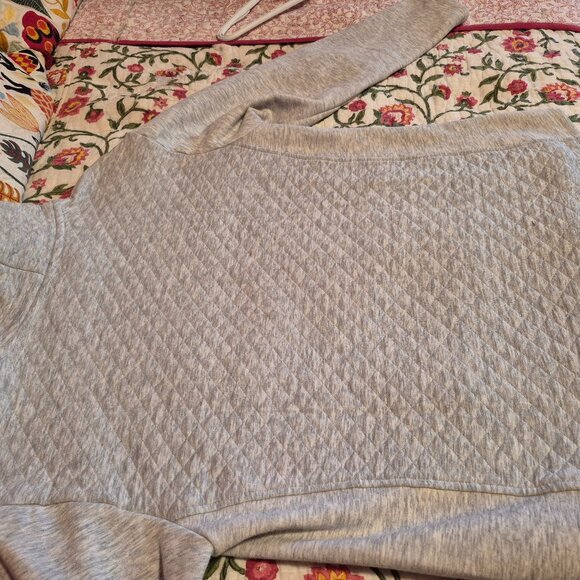 LL Bean Quilted Funnel neck Top Medium Petite - Picture 4 of 6
